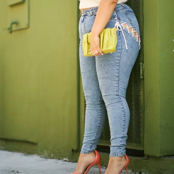 Fashion to Figure Denim - Plus size jeans with lace up design size 0 like a 12-14. New with Tags.